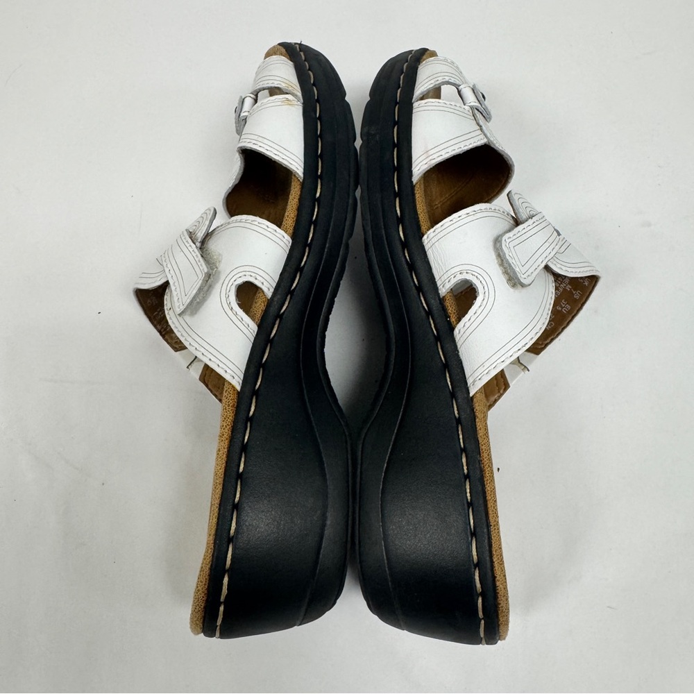Clarks HAYLA  Canyon White Leather Slip On Sandals Womens Size 7 EXCELLENT - Picture 6 of 8